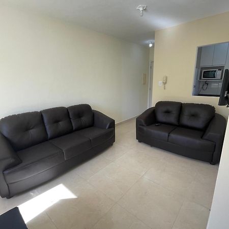 Apartamento Pratico A 850 Metros Da Praia Da Martim De Sa Caraguatatuba Luaran gambar
