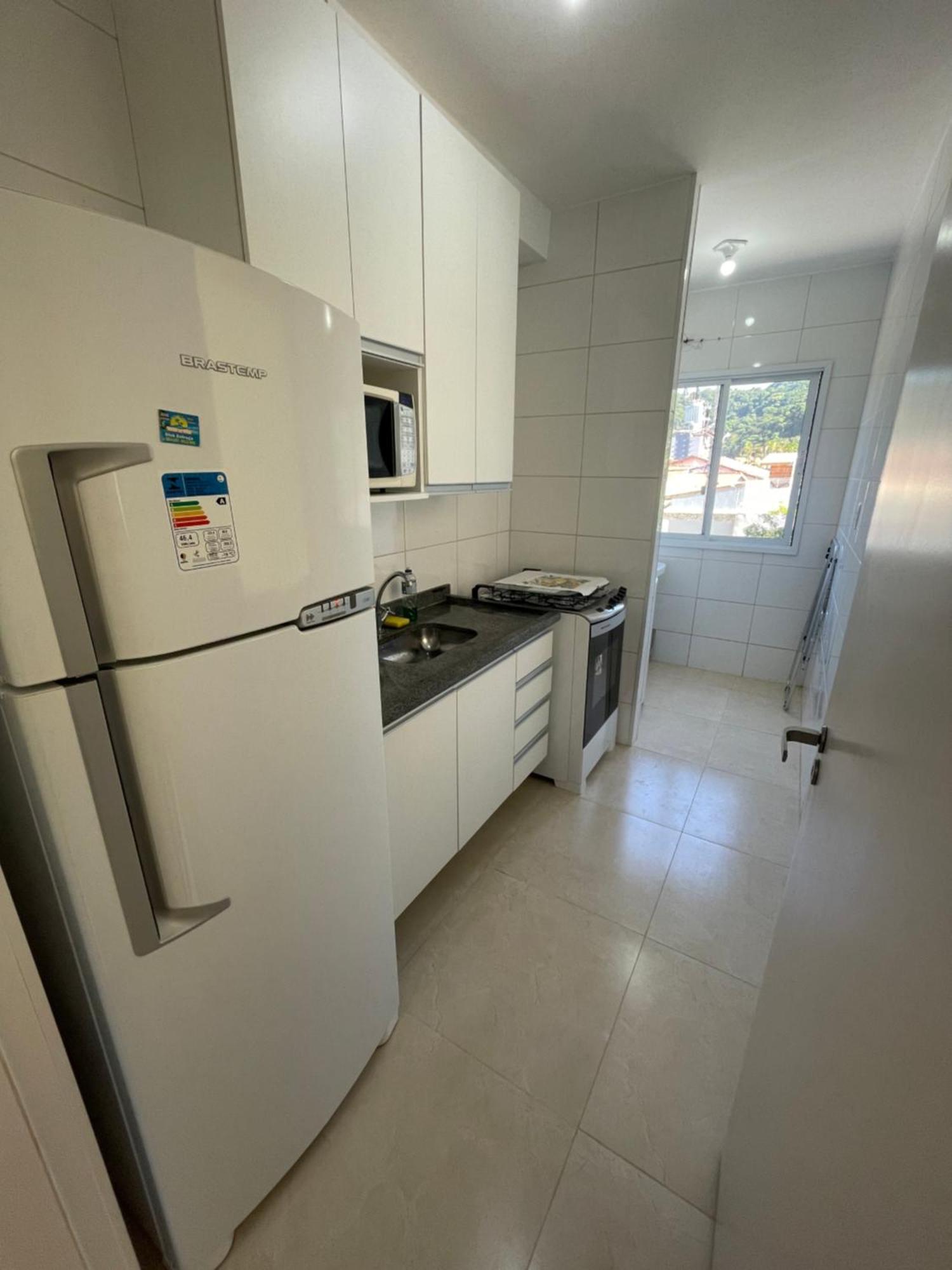 Apartamento Pratico A 850 Metros Da Praia Da Martim De Sa Caraguatatuba Luaran gambar